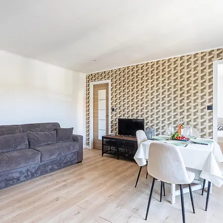 Les Amandiers By Interhome Apartment La Seyne-sur-Mer